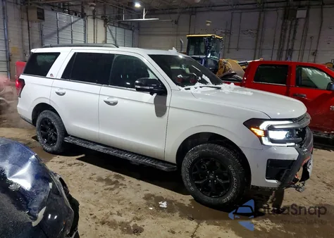 2023 Ford Expedition Timberline из США, поврежденный, VIN 1FMJU1RG0PEA53773